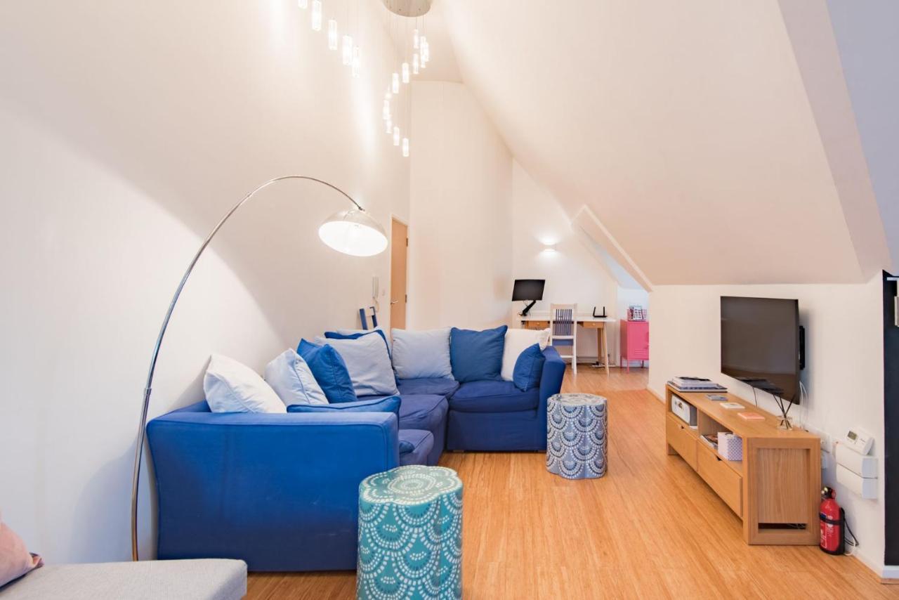 The Loft At Emperor Court By Bloom Stays Кентърбъри Екстериор снимка